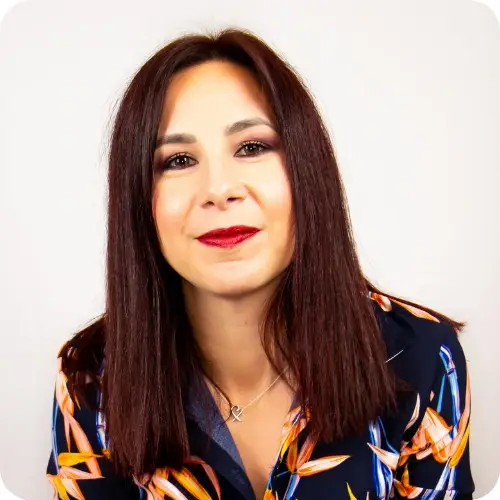 Chrissie Hiller Headshot