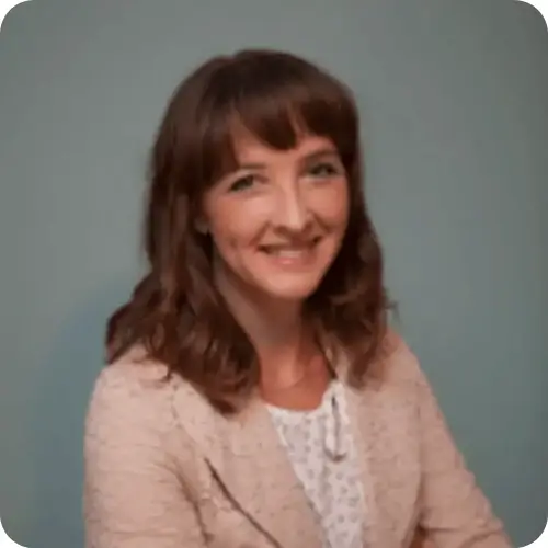 Nicole Nix Headshot